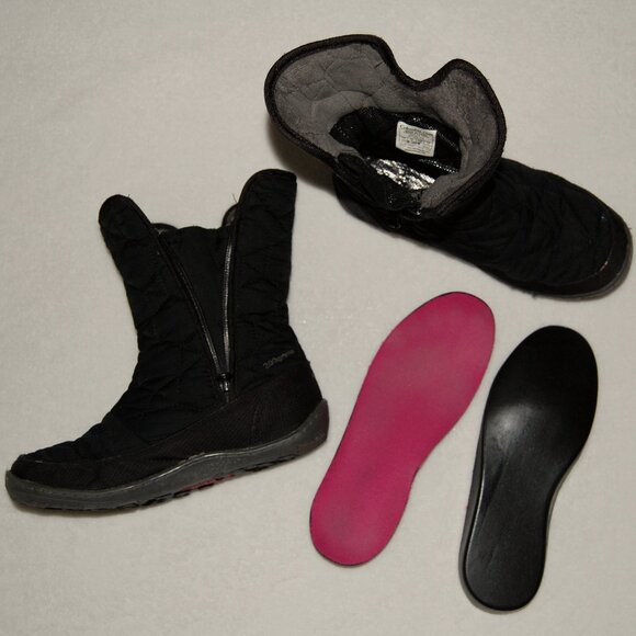 Columbia Slip-on Black Boots w Zip-Closure for Adjustment, Girls Size 3 (21 cm) - Picture 8 of 11